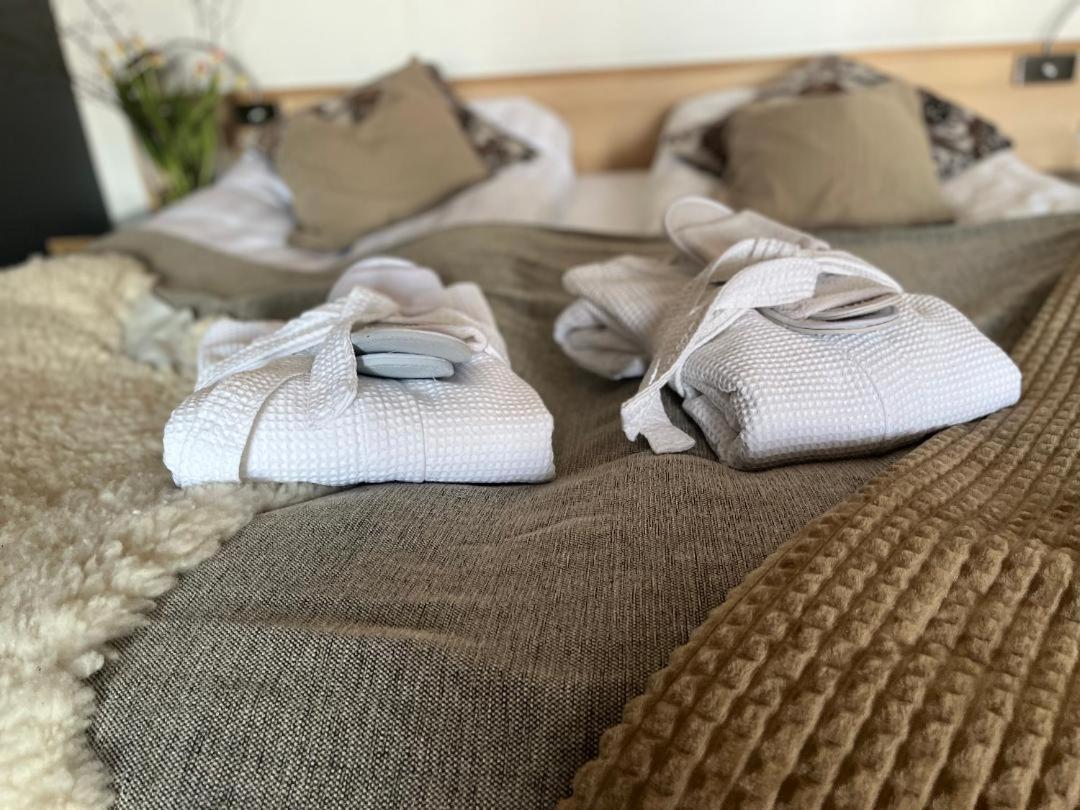 Froejel Resort & Spa Екстериор снимка