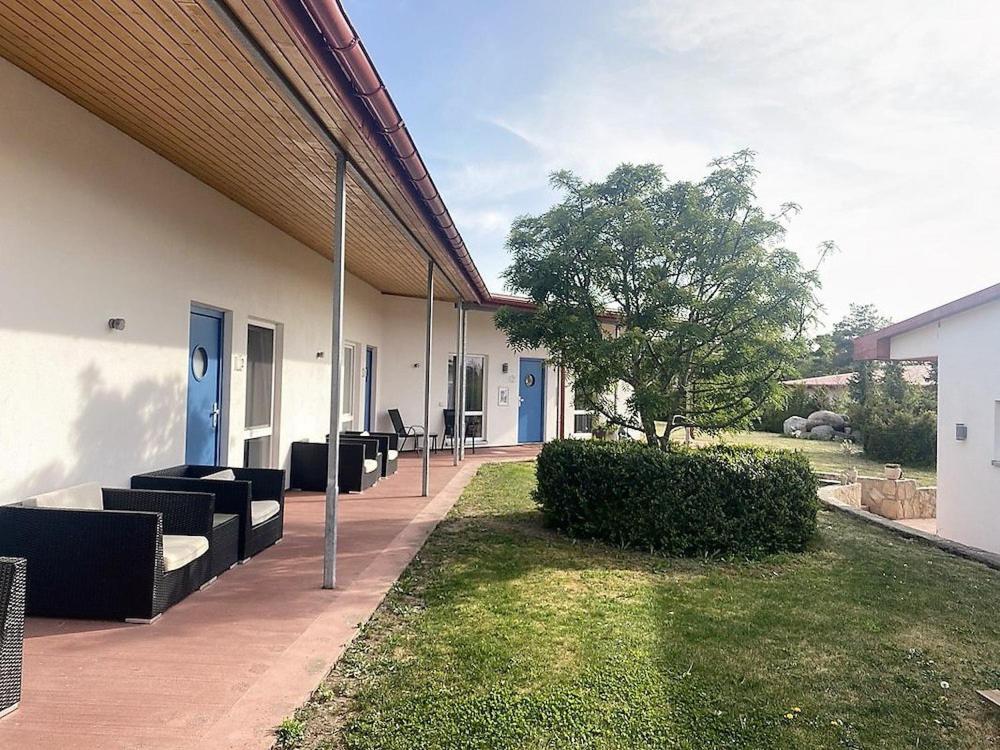 Froejel Resort & Spa Екстериор снимка